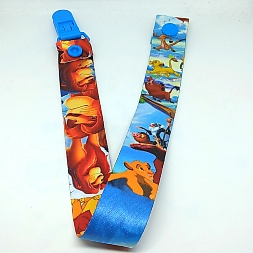 Lion king pacifier/Toy clip